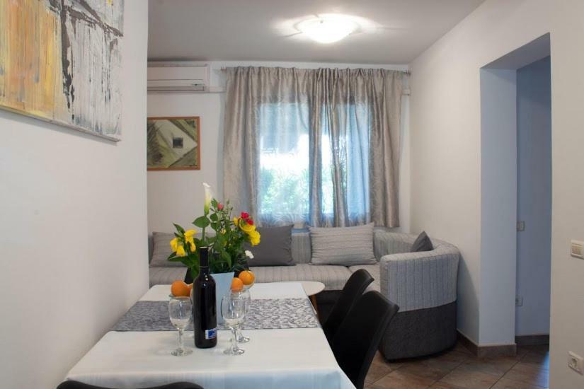 Apartment Katia Pula Extérieur photo